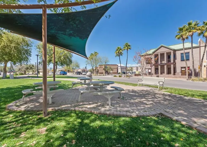 New 2 Bed 2 Bath On The Avenue Apartment